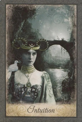 картинка Карты Таро "Vintage Wisdom Oracle by Victoria Moseley" US Games / Винтажный Оракул Мудрости от магазина Gamesdealer.ru