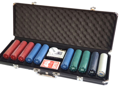 картинка Набор для покера Simple на 500 фишек в черном кейсе от магазина Gamesdealer.ru