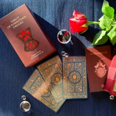 картинка Карты Таро "Tarot of Forbidden Dreams", Tarotmania / Таро Запретных Грёз Снов от магазина Gamesdealer.ru