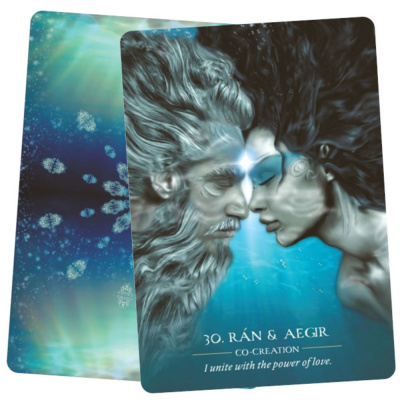 картинка Карты Таро "Water Temple Oracle Cards" Blue Angel / Таро Оракул Храма Воды от магазина Gamesdealer.ru