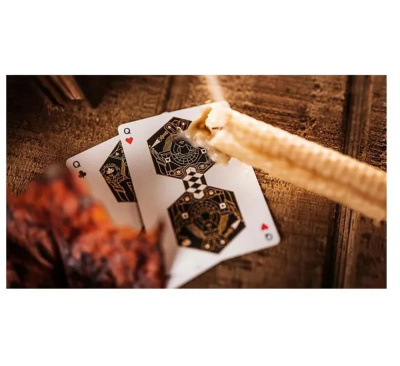 картинка Карты "Ellusionist Queen Bee" от магазина Gamesdealer.ru