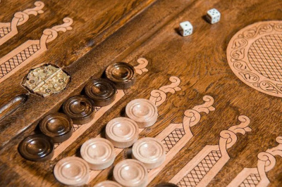 картинка Нарды резные "Орнамент 1", Mkhitaryan от магазина Gamesdealer.ru