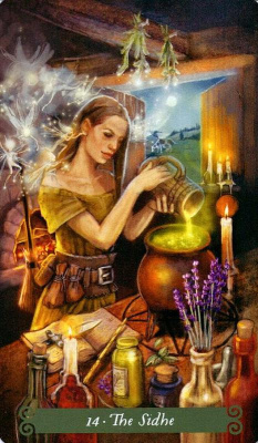 картинка Карты Таро "Green Witch Tarot" Llewellyn / Набор Таро Зелёной Ведьмы от магазина Gamesdealer.ru