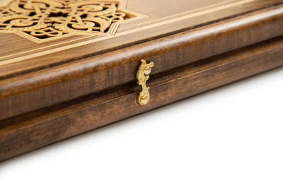 картинка Нарды резные "Золотой узор 4" 40, Mirzoyan от магазина Gamesdealer.ru