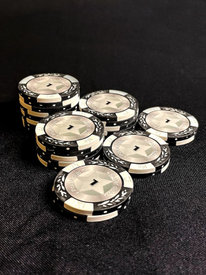картинка Фишки для игры в покер Black Stars номиналом 1 (25шт) от магазина Gamesdealer.ru