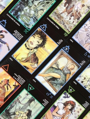 картинка Карты Таро "Manara Milo Erotic Tarot of Manara" Reprint / Эротическое Таро Манара TAROMANIA от магазина Gamesdealer.ru