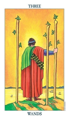 картинка Карты Таро "Radiant Rider-Waite Tarot Deck Book Set" US Games / Набор книг и колода Уэйта от магазина Gamesdealer.ru