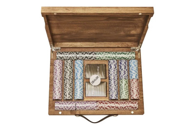 картинка Набор для покера Crown на 500 фишек в кейсе из ясеня, Partida от магазина Gamesdealer.ru