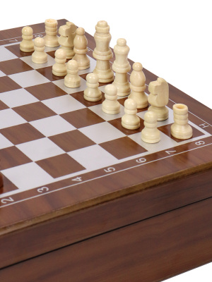 картинка Комплект игр 2 в 1 в деревянном футляре (покер, шахматы), 24х24х7 см от магазина Gamesdealer.ru