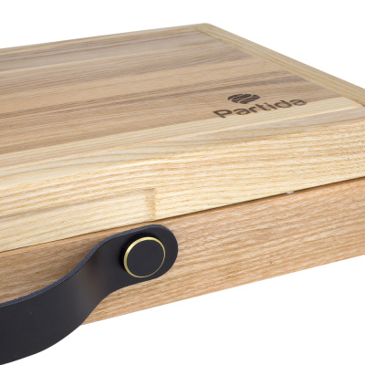 картинка Кейс из ясеня на 500 фишек для покера v2 от магазина Gamesdealer.ru