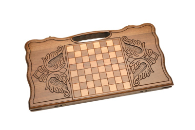 картинка Нарды резные "Лошадь" с ручкой 60, Haleyan от магазина Gamesdealer.ru