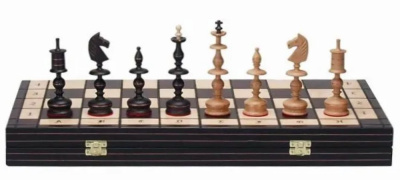 картинка Шахматы "Старая Польша" 55 см, Madon (деревянные, Польша) магазин Gamesdealer.ru являющийся официальным дистрибьютором в России  картинка Шахматы "Старая Польша" 55 см, Madon (деревянные, Польша) от магазина Gamesdealer.ru